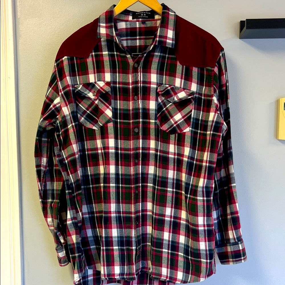 Men’s Plaid Button-Up  Flannel Shirt with Burgundy Accents Match Stick Sz L